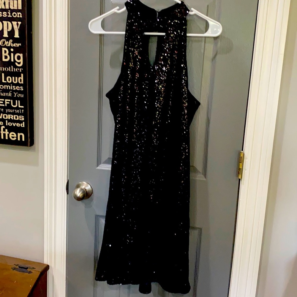 Sequins little black dress
